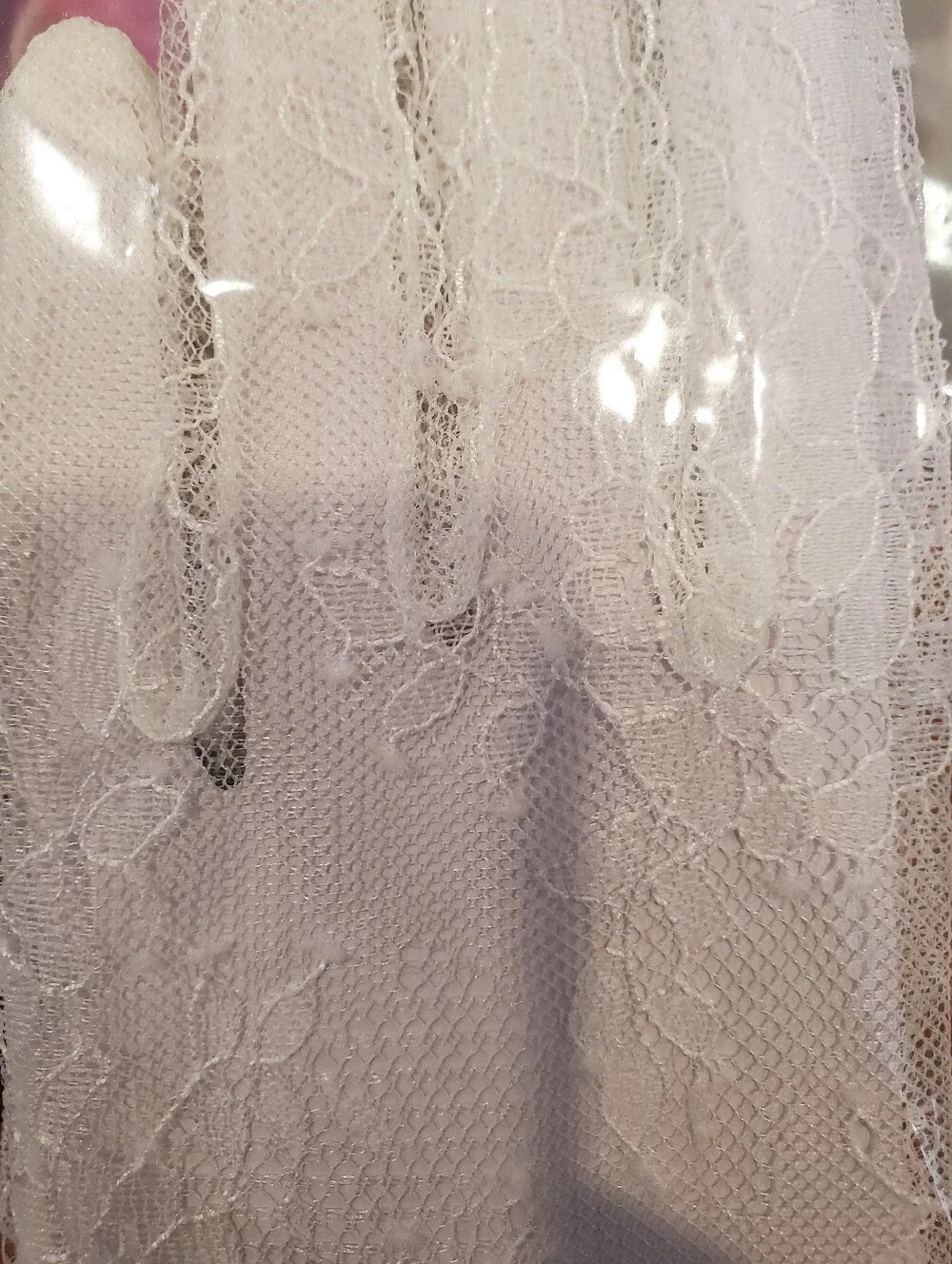Elbow Length Lace Bridal Gloves